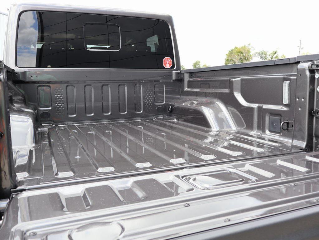 new 2025 Jeep Gladiator car, priced at $55,178