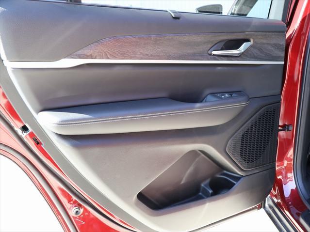 new 2025 Jeep Grand Cherokee L car, priced at $49,180
