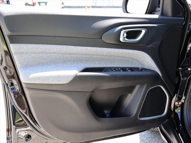 new 2025 Jeep Compass car, priced at $26,813