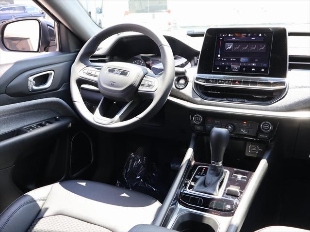 new 2025 Jeep Compass car, priced at $26,813