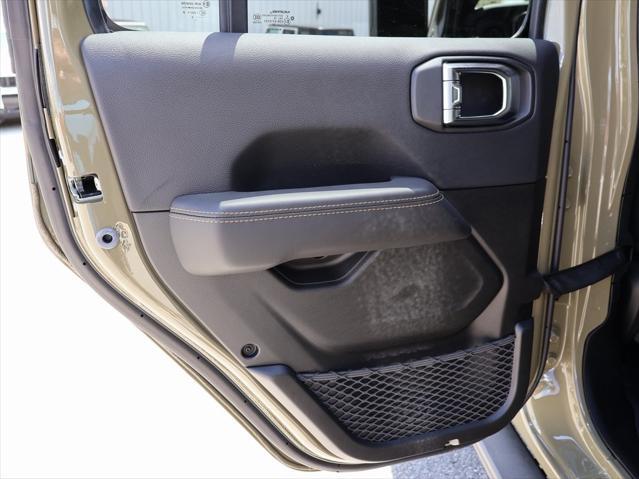 new 2025 Jeep Wrangler car, priced at $100,117