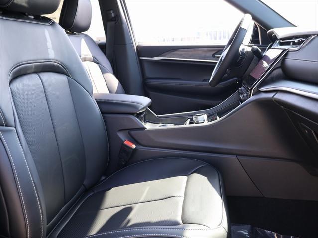 new 2025 Jeep Grand Cherokee L car, priced at $48,906