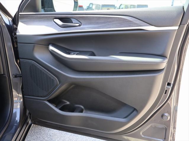 new 2025 Jeep Grand Cherokee L car, priced at $48,906