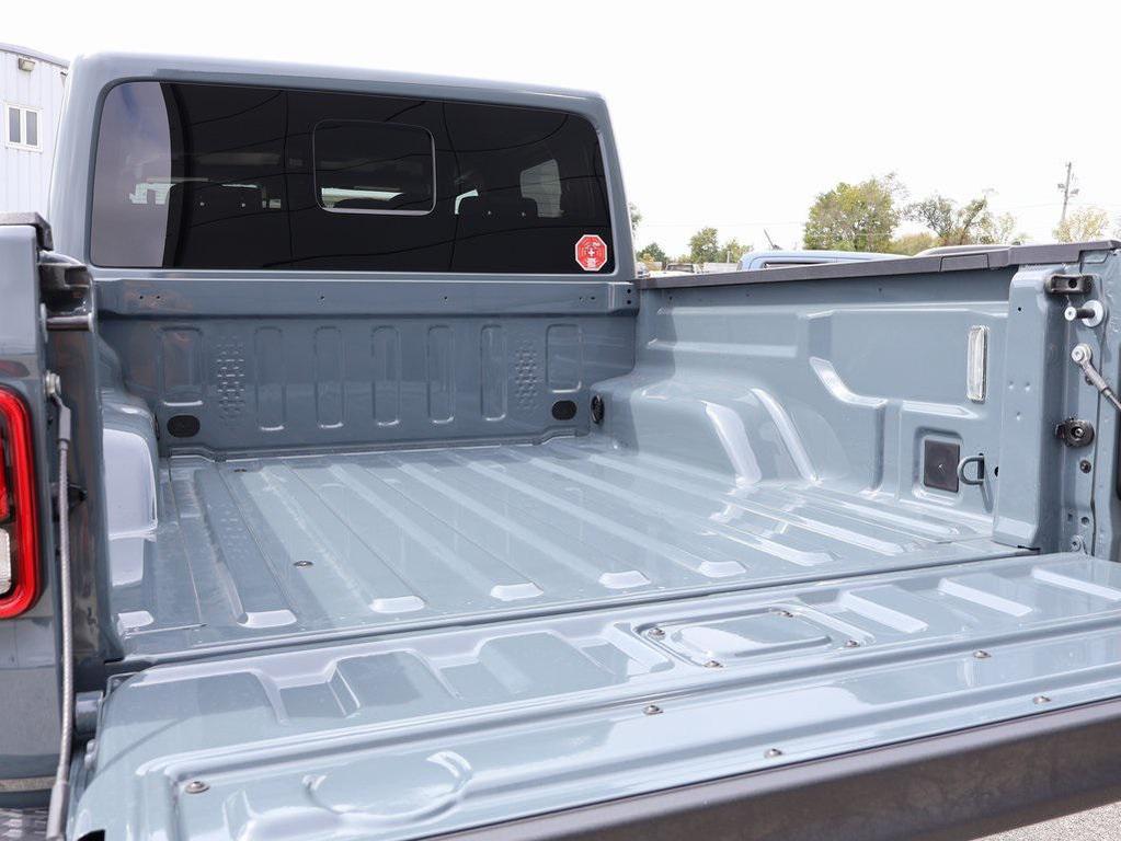 new 2025 Jeep Gladiator car, priced at $46,077
