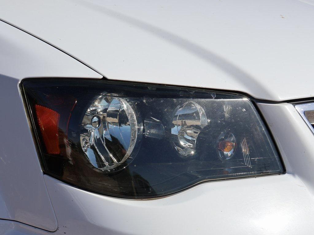 used 2014 Chrysler Town & Country car, priced at $7,326
