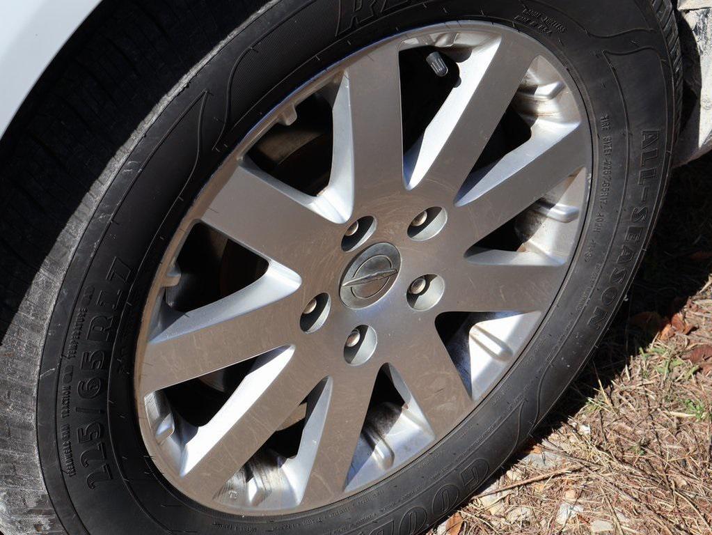 used 2014 Chrysler Town & Country car, priced at $7,326