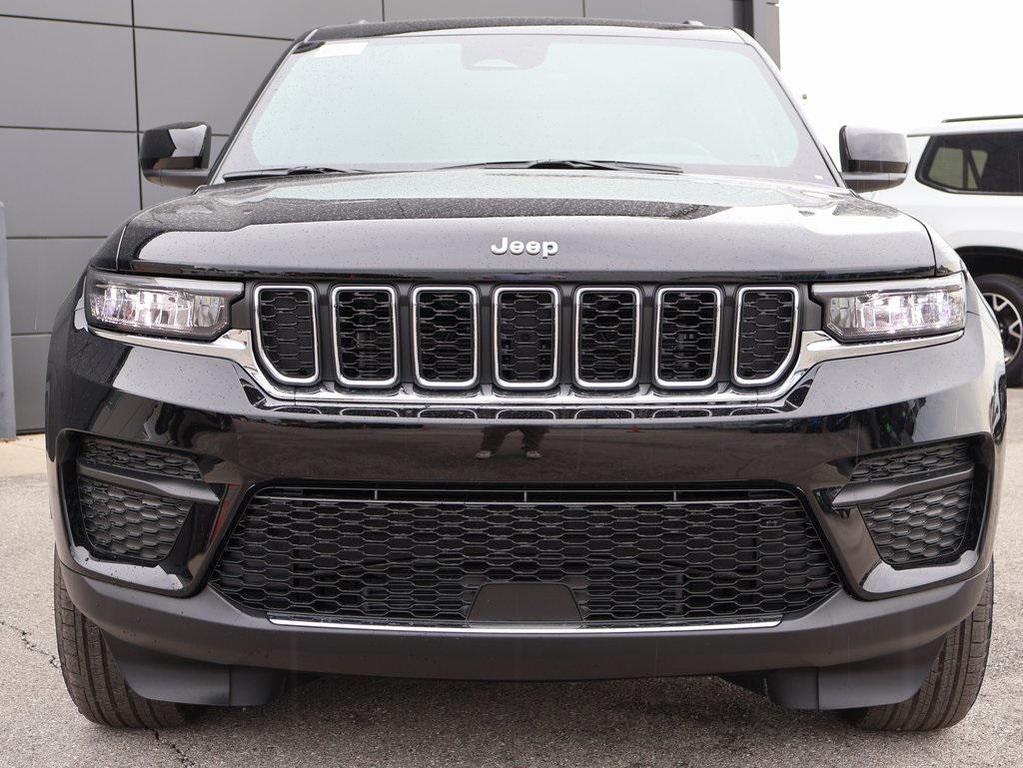 new 2025 Jeep Grand Cherokee car, priced at $34,811