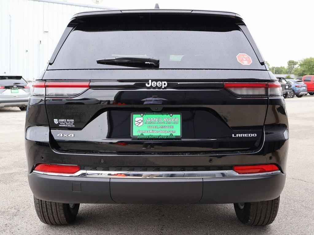 new 2025 Jeep Grand Cherokee car, priced at $34,811