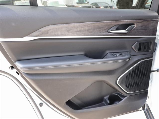 used 2021 Jeep Grand Cherokee L car, priced at $29,980