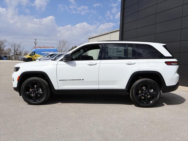 new 2025 Jeep Grand Cherokee car, priced at $40,580