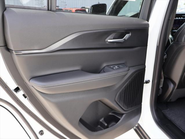 new 2025 Jeep Grand Cherokee car, priced at $40,580