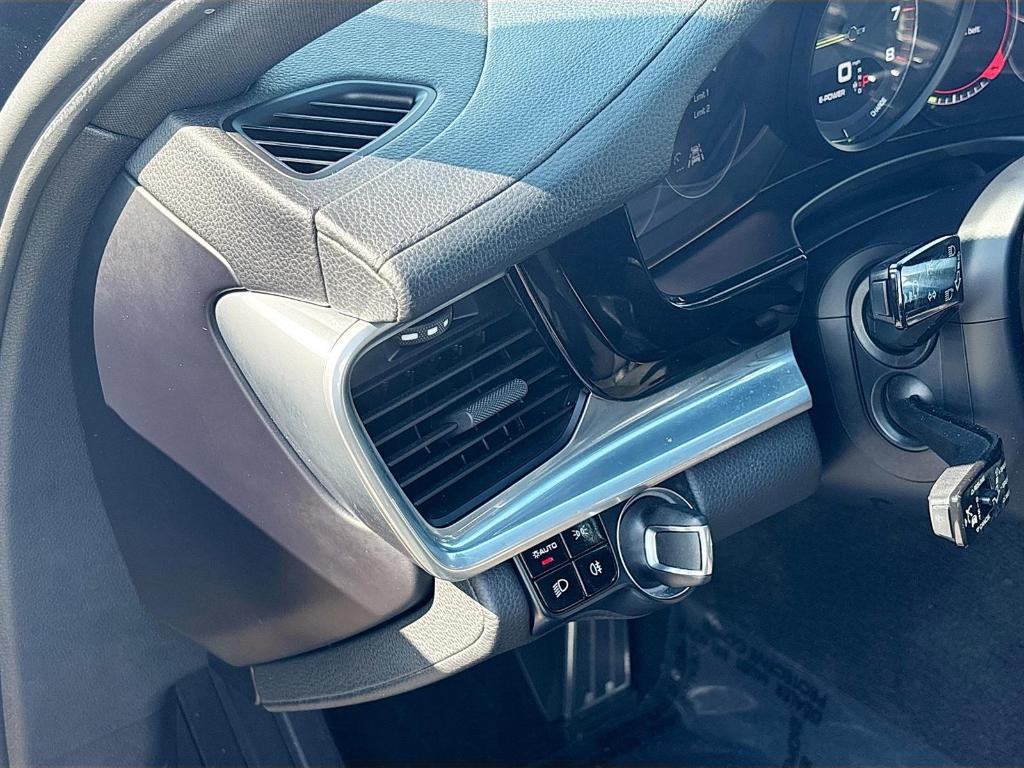 used 2018 Porsche Panamera e-Hybrid car, priced at $46,997