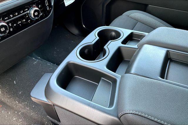new 2025 GMC Sierra 1500 car, priced at $47,382