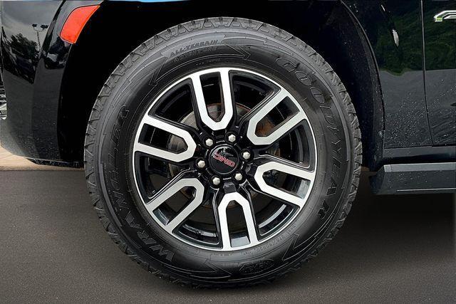 used 2022 GMC Yukon car, priced at $61,000