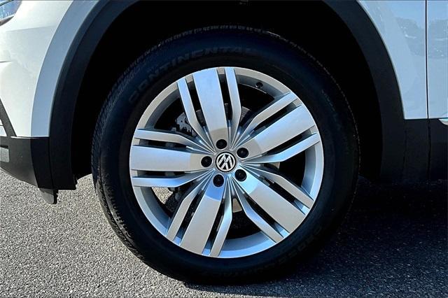 used 2019 Volkswagen Atlas car, priced at $25,266