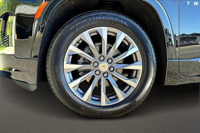 used 2022 Chevrolet Traverse car, priced at $38,500