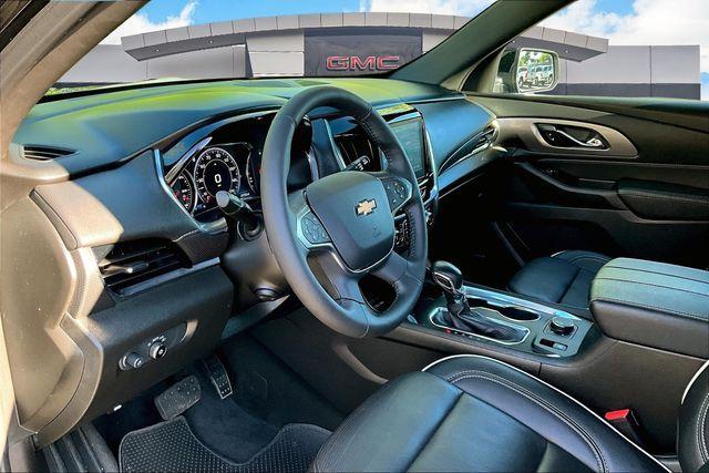 used 2022 Chevrolet Traverse car, priced at $38,500