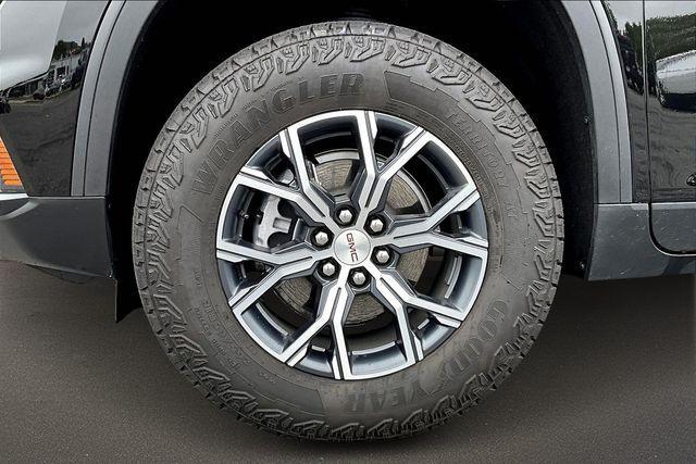 new 2025 GMC Acadia car, priced at $52,840
