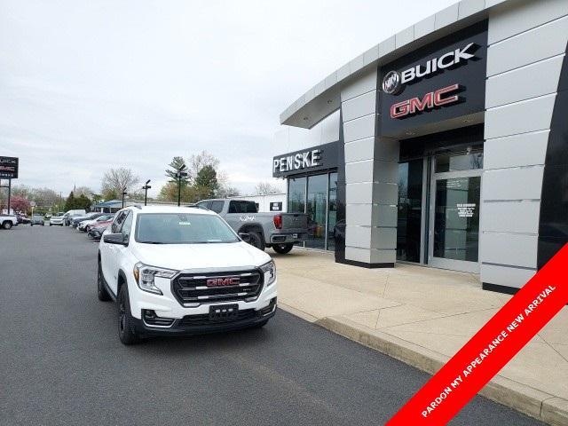 used 2023 GMC Terrain car, priced at $29,385