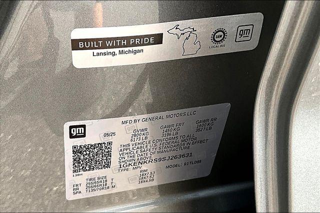 new 2025 GMC Acadia car, priced at $42,740