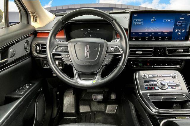 used 2022 Lincoln Nautilus car, priced at $35,500