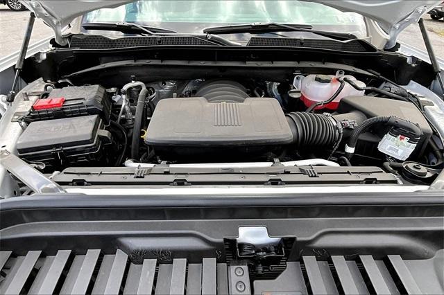 new 2025 GMC Sierra 1500 car, priced at $42,255