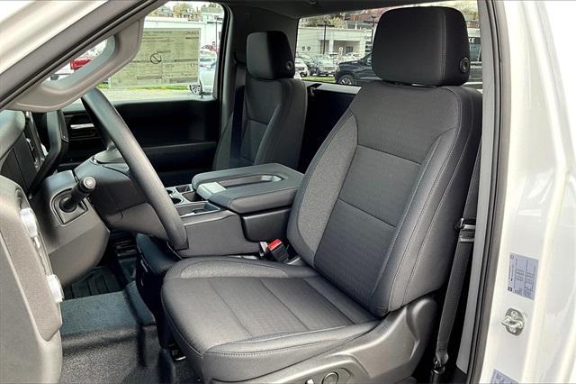 new 2025 GMC Sierra 1500 car, priced at $42,255