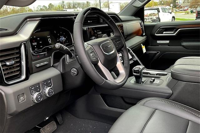 new 2025 GMC Sierra 1500 car, priced at $69,155