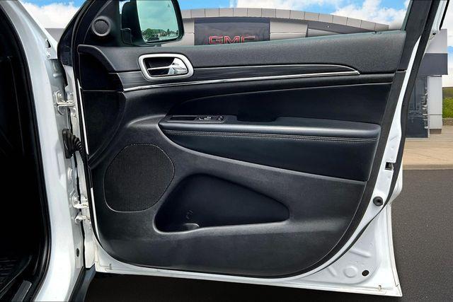 used 2021 Jeep Grand Cherokee car, priced at $25,000