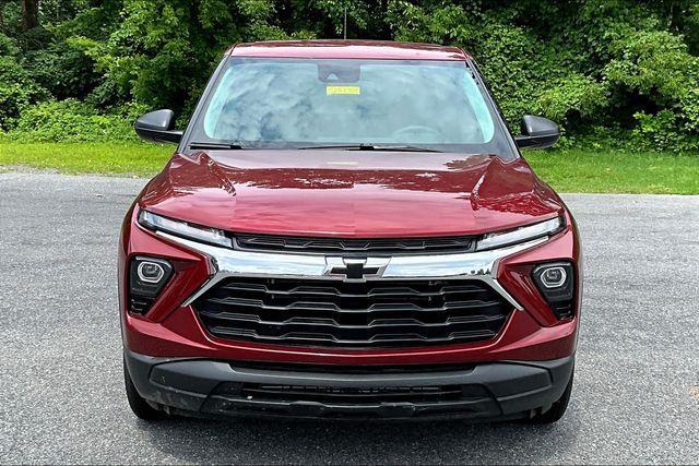 used 2025 Chevrolet TrailBlazer car, priced at $25,000