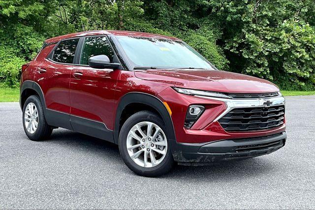 used 2025 Chevrolet TrailBlazer car, priced at $25,000