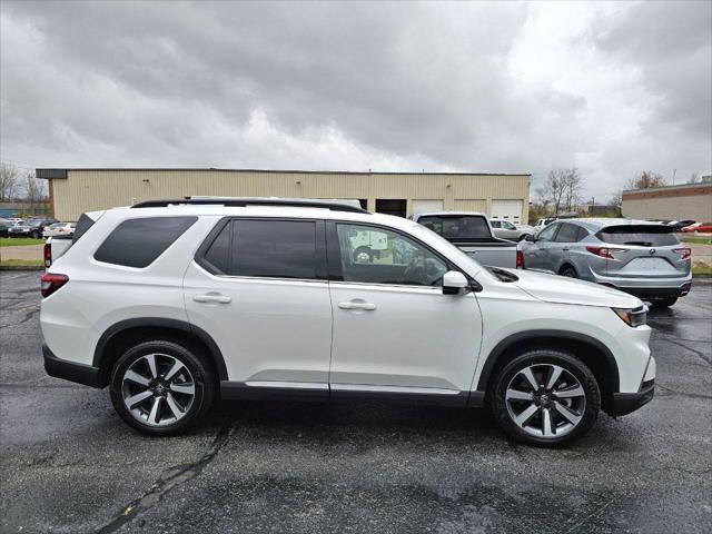 used 2024 Honda Pilot car, priced at $36,995