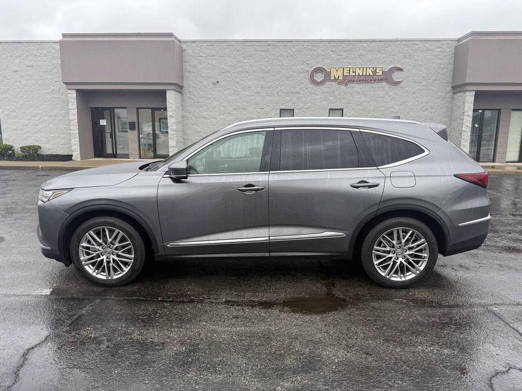 used 2022 Acura MDX car, priced at $34,995