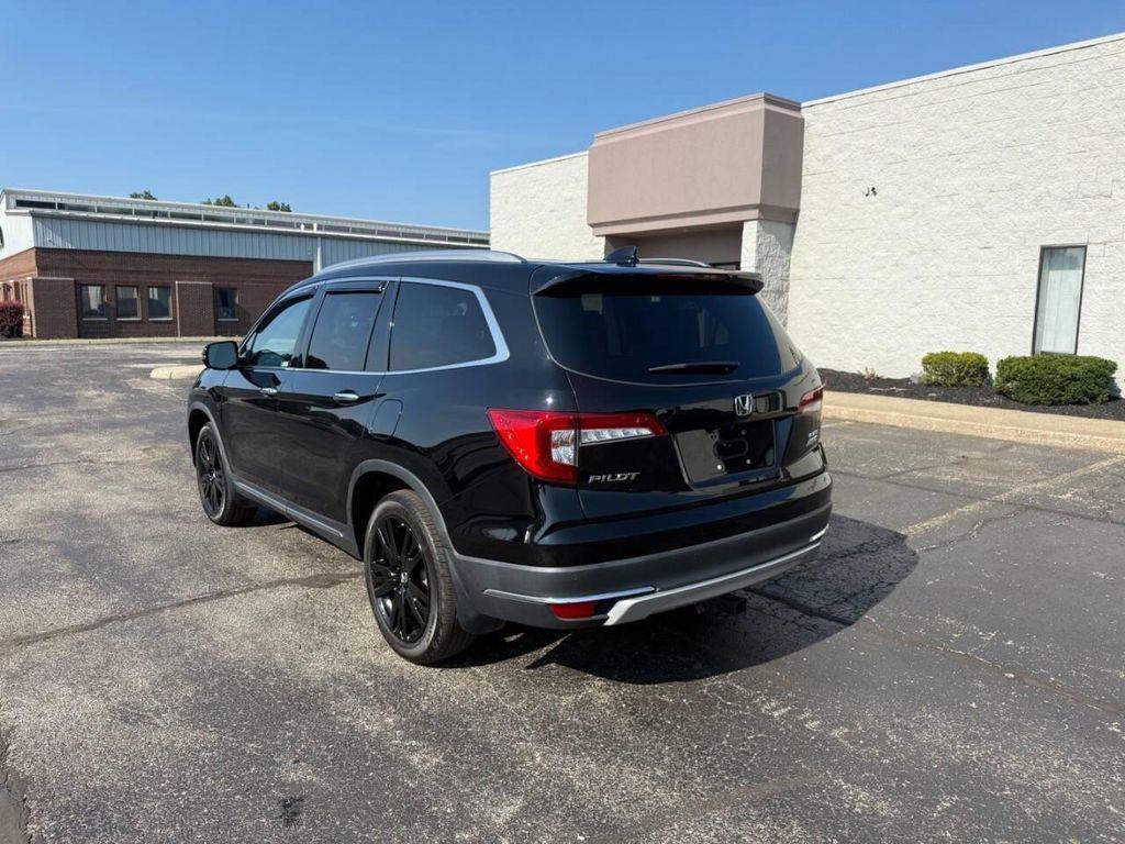 used 2022 Honda Pilot car, priced at $27,995