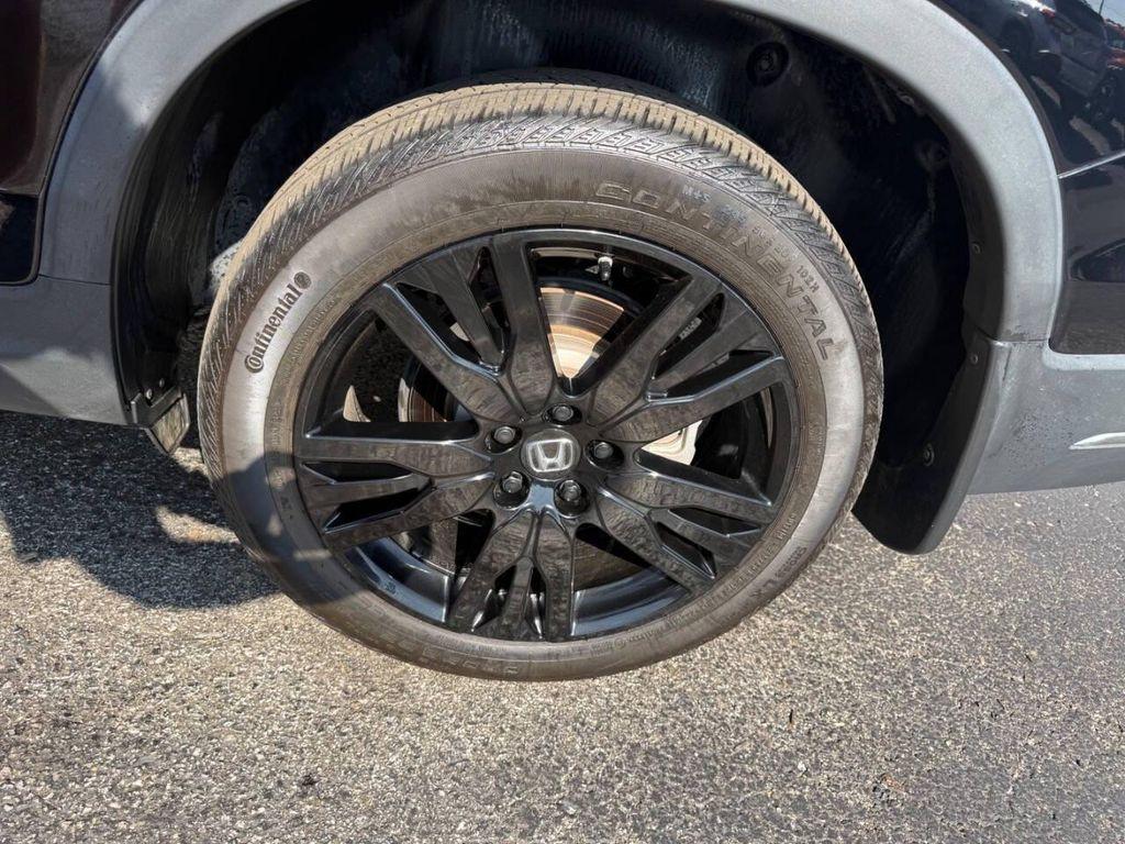 used 2022 Honda Pilot car, priced at $27,995