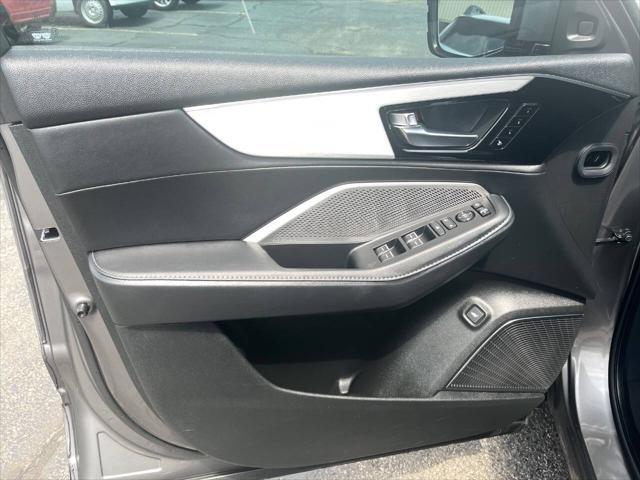 used 2024 Acura MDX car, priced at $37,995