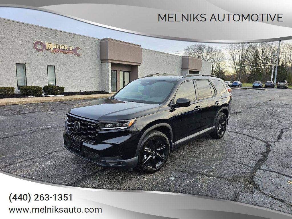 used 2025 Honda Pilot car, priced at $42,995
