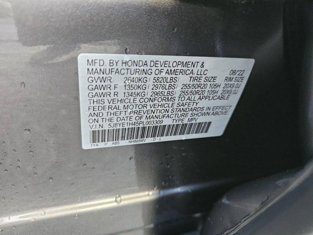 used 2023 Acura MDX car, priced at $35,995