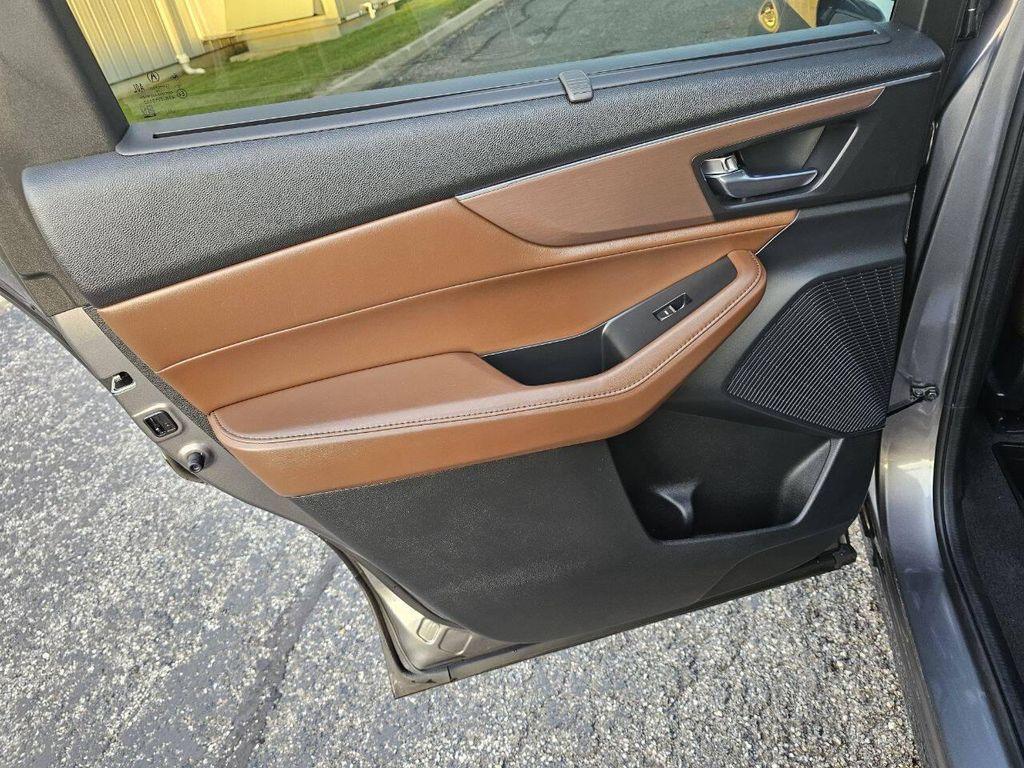 used 2023 Acura MDX car, priced at $35,995