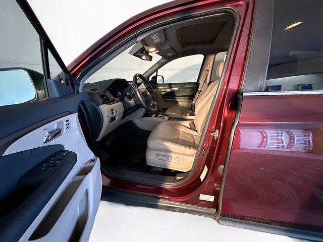 used 2019 Honda Pilot car, priced at $22,239