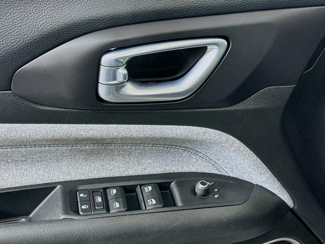 used 2022 Jeep Compass car, priced at $18,947