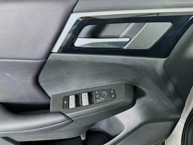 used 2024 Mitsubishi Outlander car, priced at $22,996