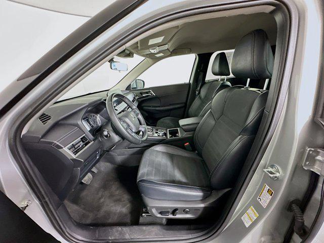 used 2024 Mitsubishi Outlander car, priced at $22,996