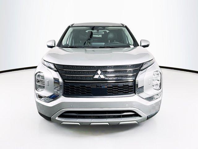 used 2024 Mitsubishi Outlander car, priced at $22,996