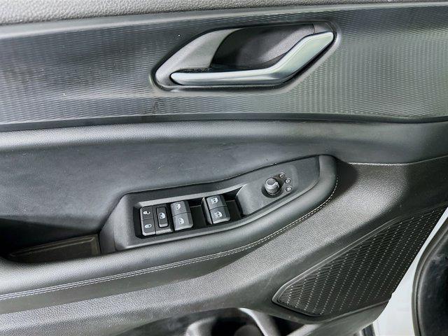 used 2024 Jeep Grand Cherokee L car, priced at $28,247