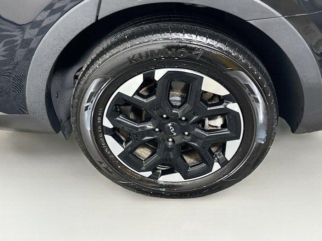 used 2024 Kia Sorento car, priced at $27,547