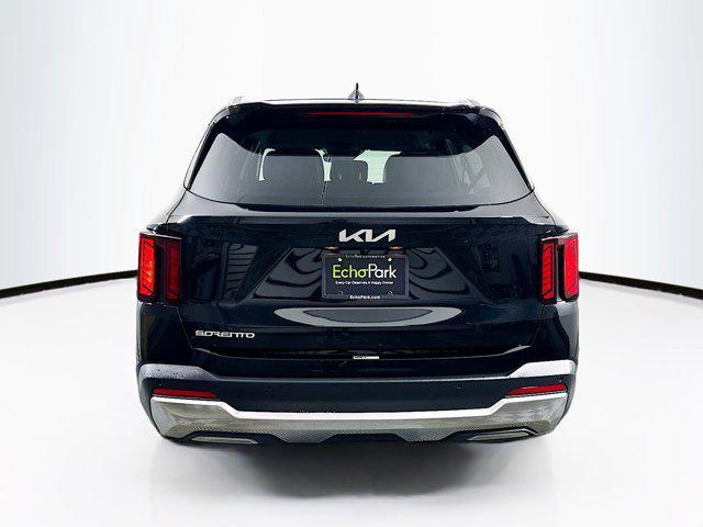 used 2024 Kia Sorento car, priced at $27,547