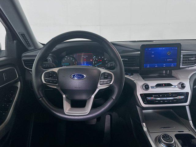 used 2024 Ford Explorer car, priced at $30,997