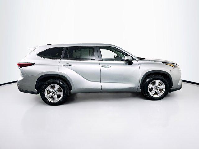 used 2023 Toyota Highlander car, priced at $29,839