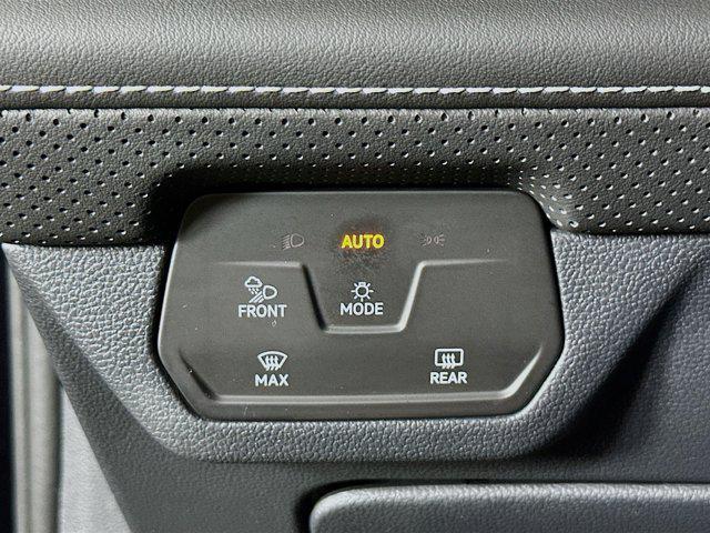 used 2025 Volkswagen Atlas car, priced at $32,847